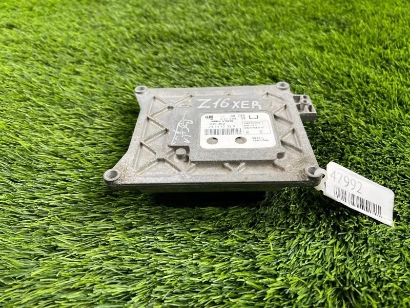 Блок управления двигателя Opel Astra 55568735 L35 Z18XER