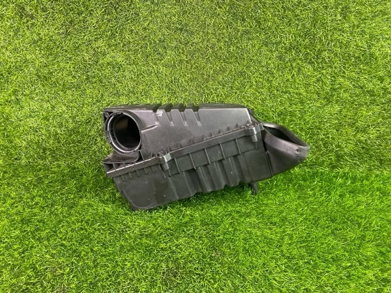 Корпус воздушного фильтра Volkswagen Passat CC 2008 3C0129601AR B6 CAW 2.0T