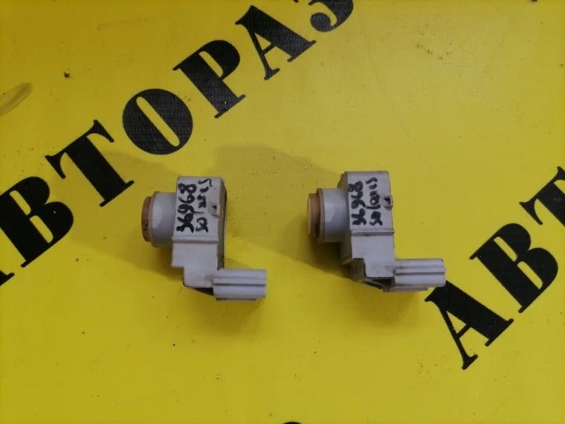 Датчик парковки HYUNDAI SOLARIS 2010-2017 2015 957204L010 СЕДАН 1.4 G4FA 107Л/С