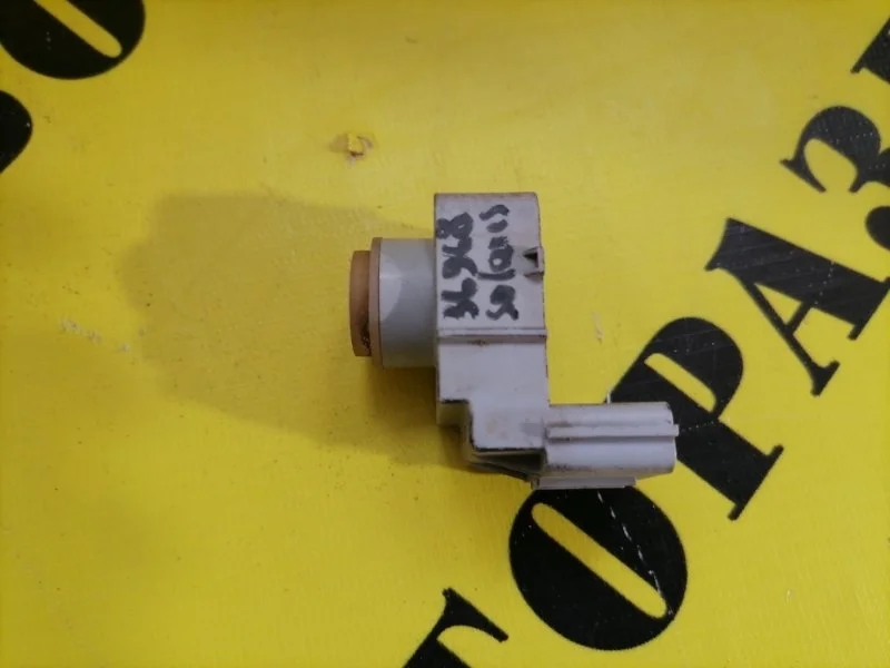 Датчик парковки HYUNDAI SOLARIS 2010-2017 2015 957204L010 СЕДАН 1.4 G4FA 107Л/С