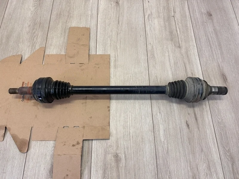 Привод сборе Porsche Cayenne 2011 958 (92A)