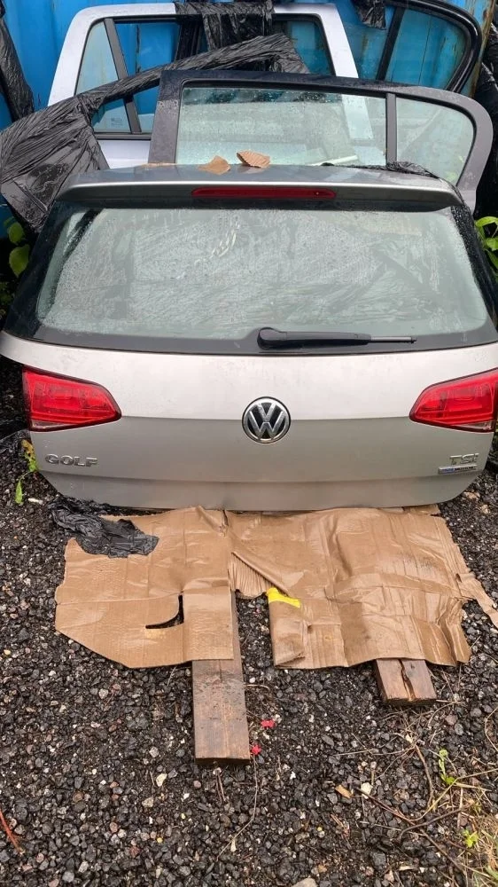 Крышка багажника Volkswagen golf 7 хэтчбек