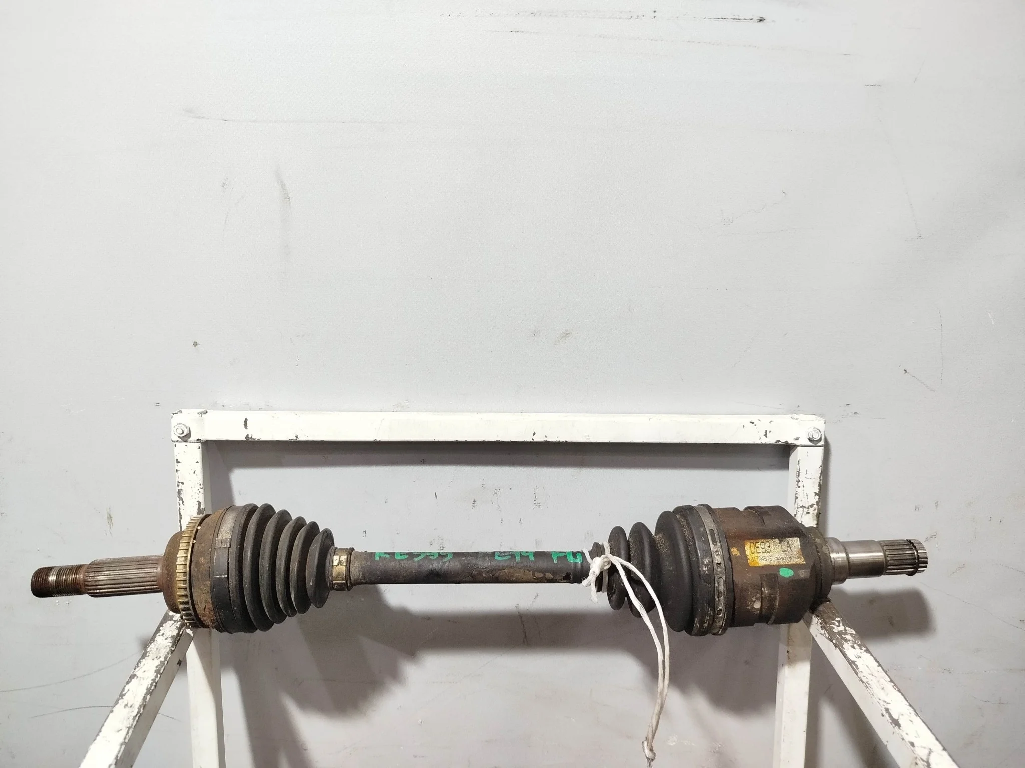 ПРИВОД TOYOTA ПЕРЕД ЛЕВО 4342020581 KE599