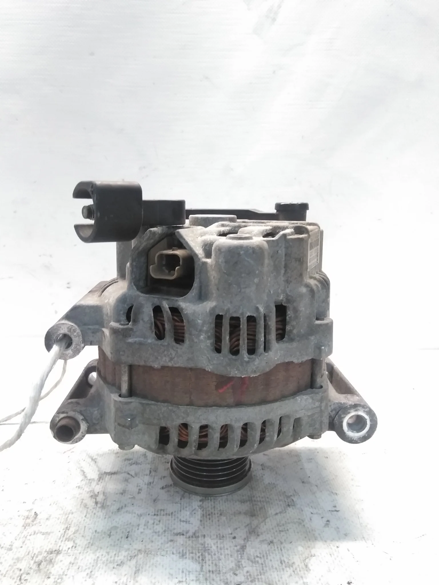 ГЕНЕРАТОР CITROEN MINI PEUGEOT 5702J0 D4074