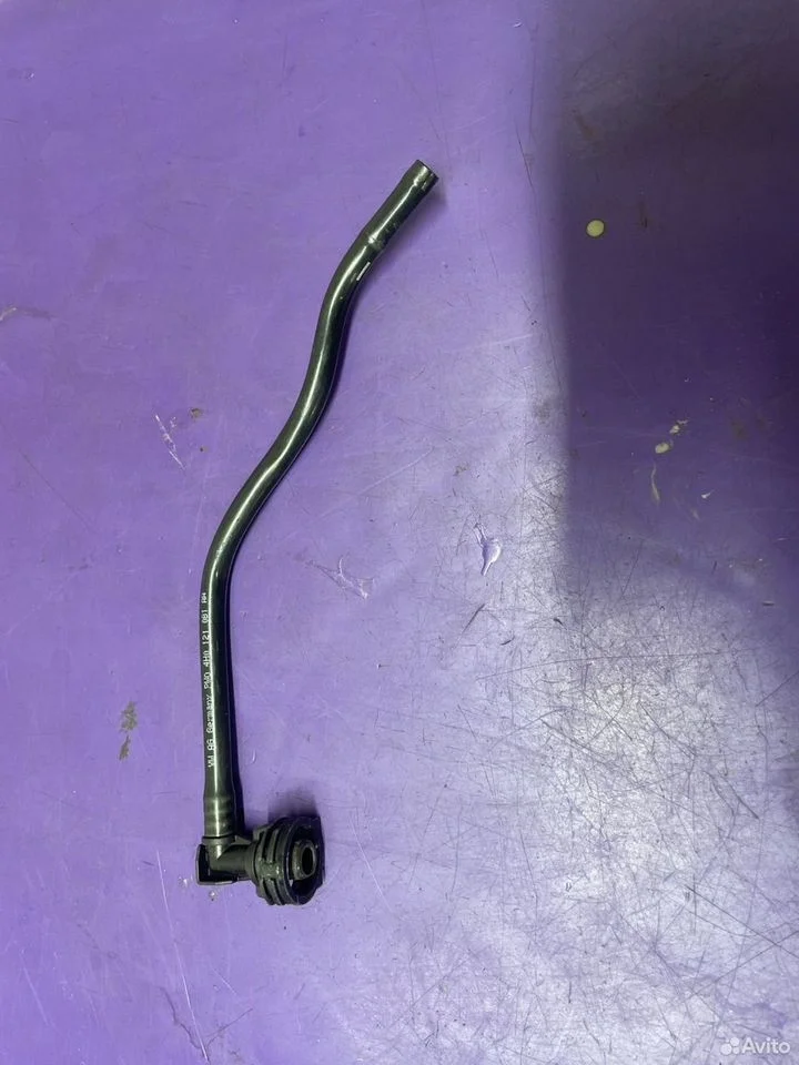 Трубка системы охлаждения audi a8 4h0121081aa