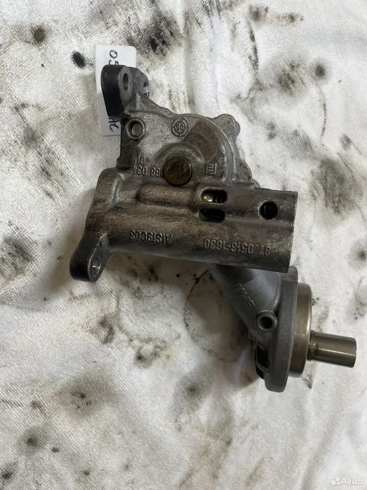 Масляный насос vag 059115105ac 3.0 dizel