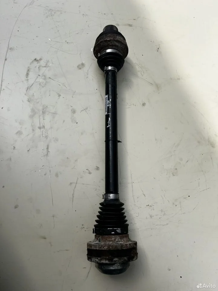 Полуось задняя левая (спорт дифф) audi a8 d4