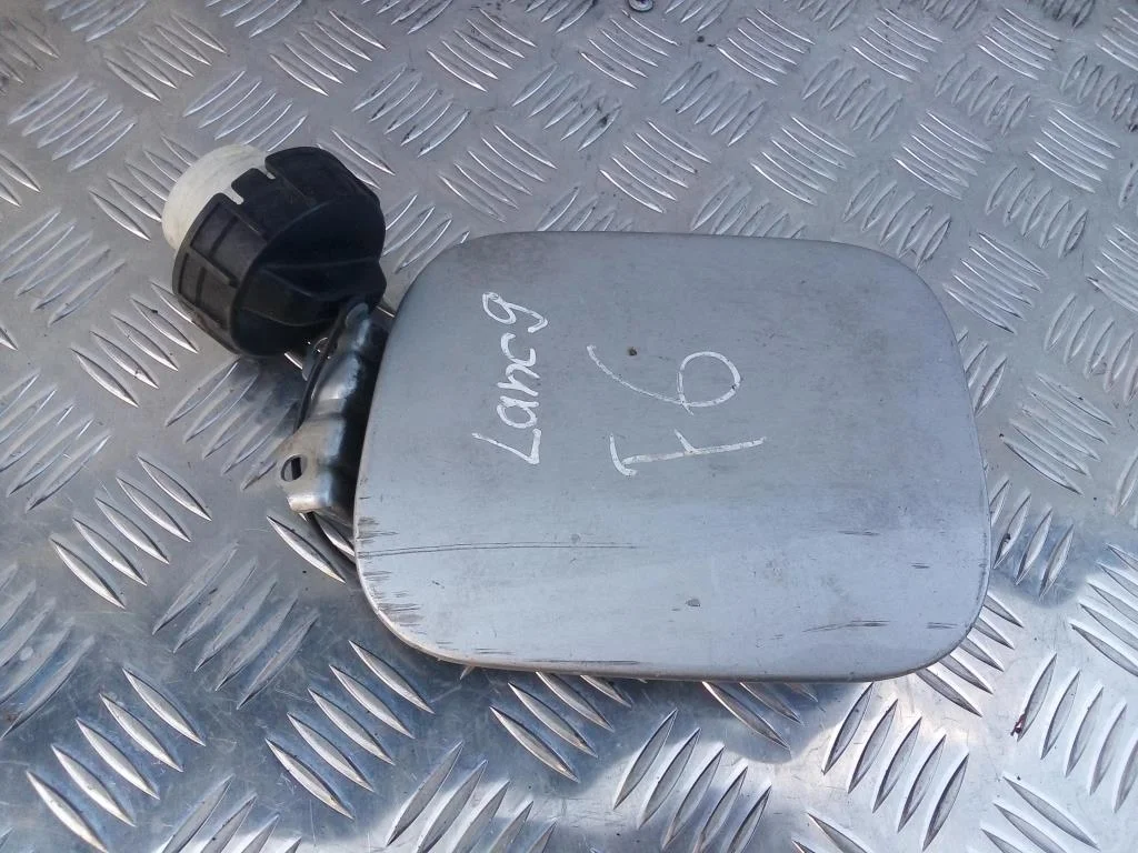 Лючок бензобака MITSUBISHI LANCER IX рестайлинг (