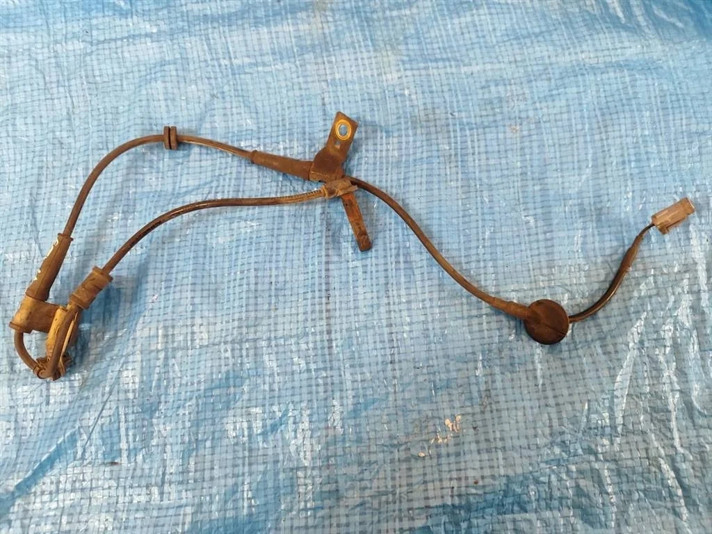 Б.у. датчик abs MITSUBISHI GRANDIS NA4W MITSUBISHI GRANDIS NA4W