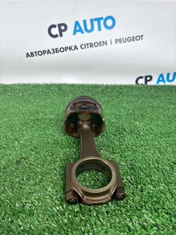Поршень с шатуном nfu Peugeot 307 2005