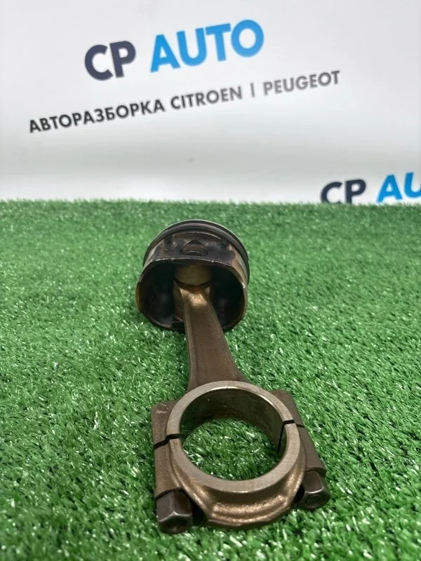 Поршень с шатуном nfu Peugeot 307 2006
