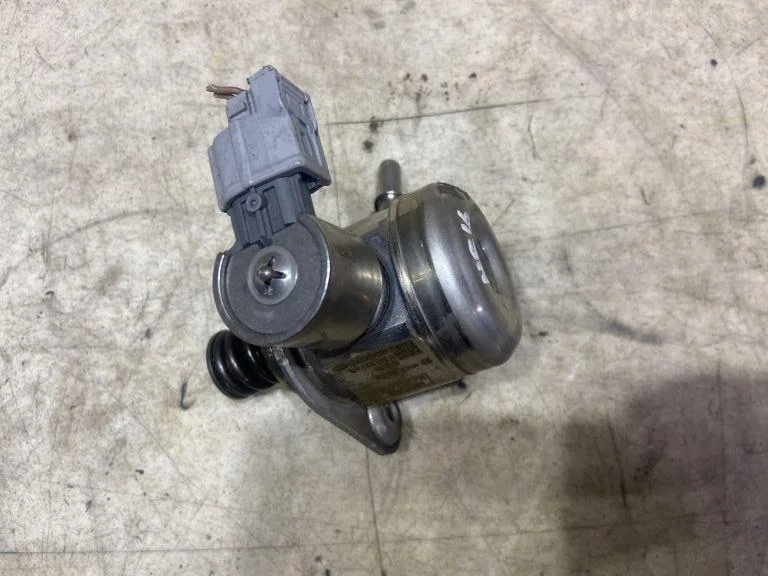 ТНВД Nissan Juke MR16DDT 166303JY0A 2016