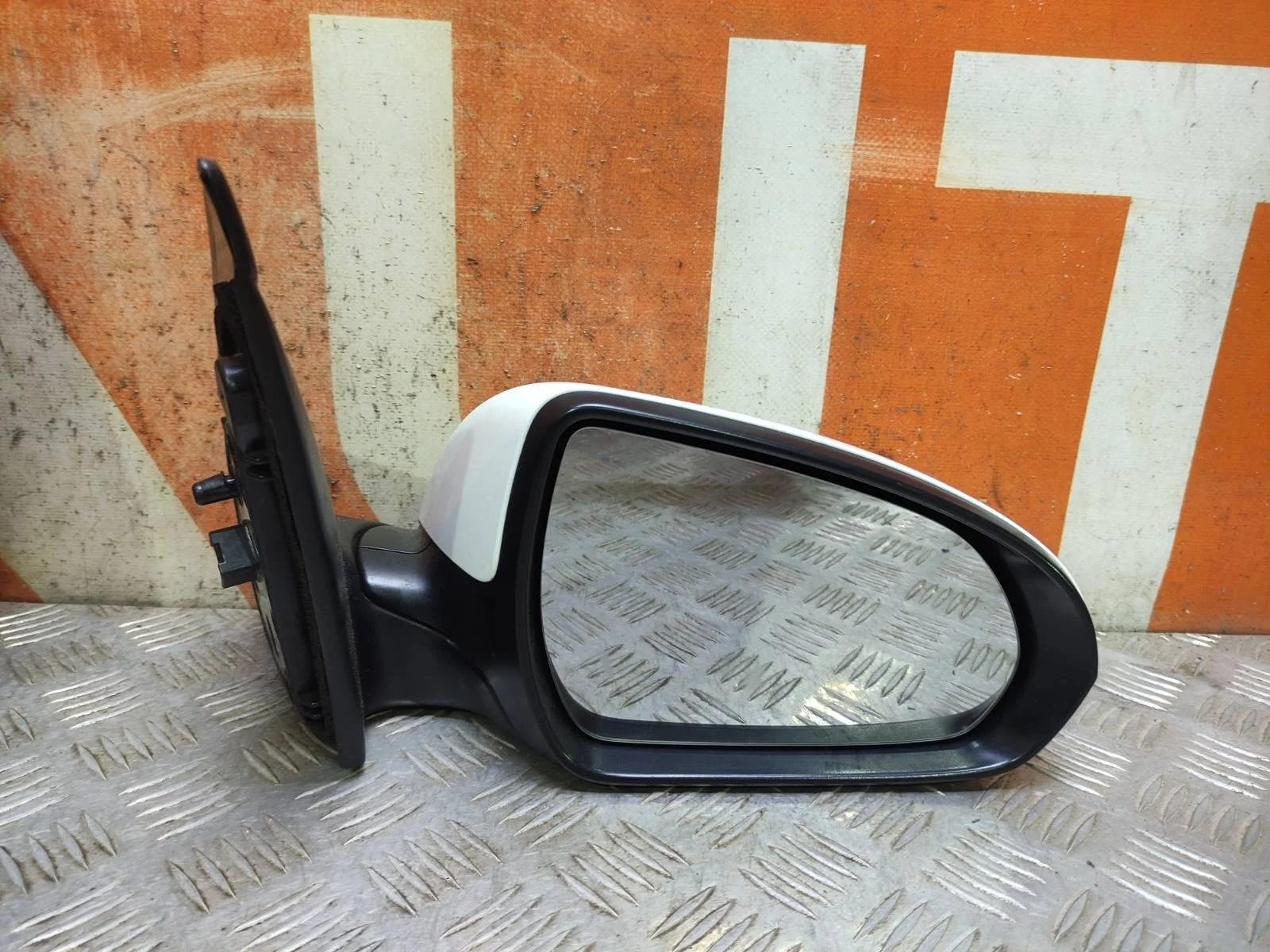 Зеркало HYUNDAI Solaris 2017-нв