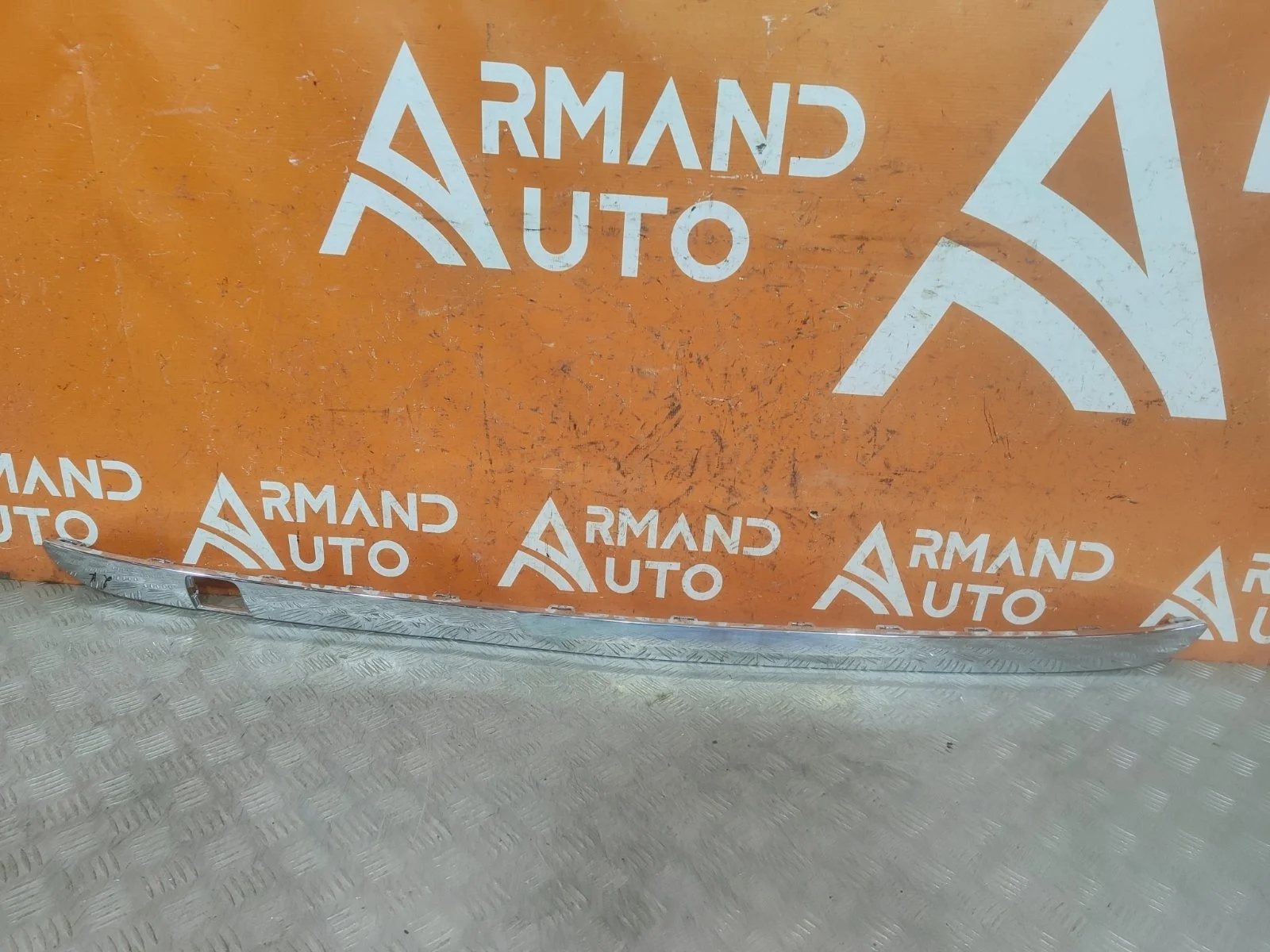 Накладка бампера нижняя Mercedes GL GLS-Class 2012-2019 X166