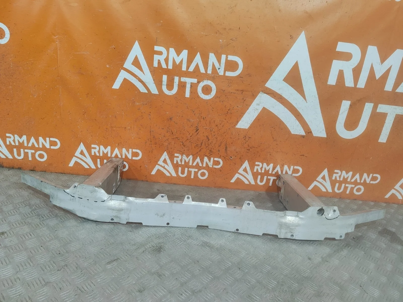 Усилитель бампера BMW X3 2017-нв G01