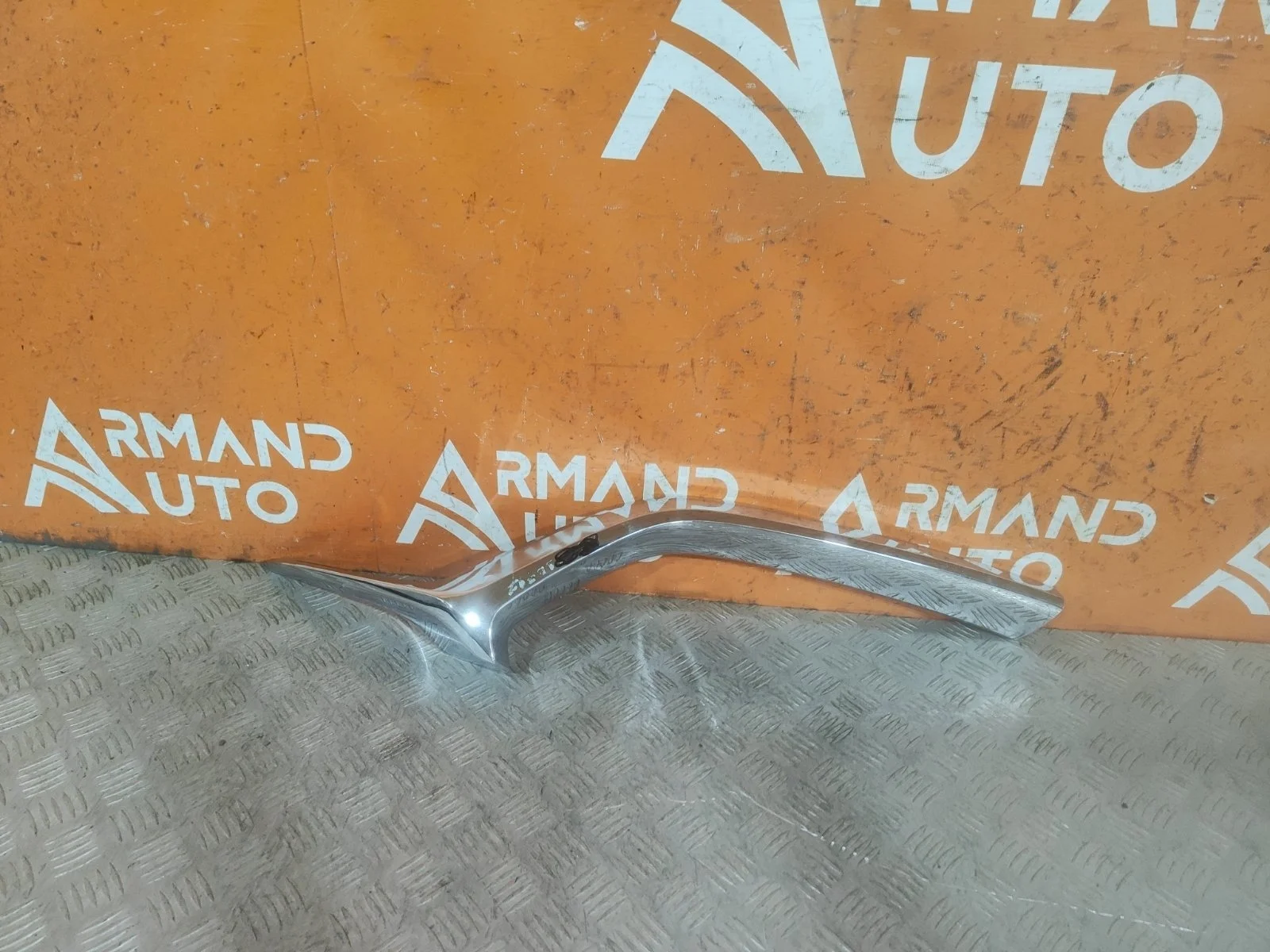 Накладка решетки радиатора Mazda CX-5 2017-нв