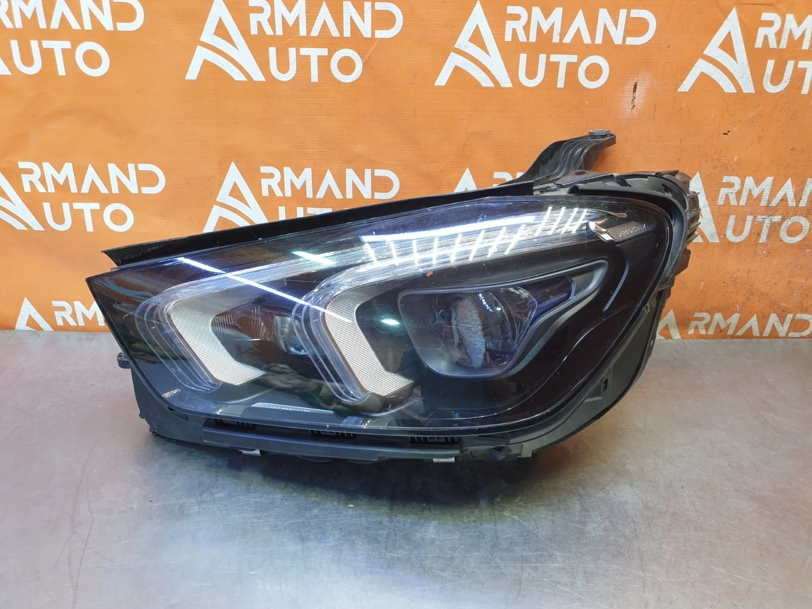 Фара Mercedes GLE-Class 2018-нв V167