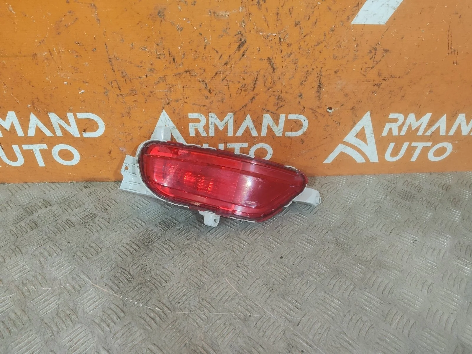 Фонарь противотуманный Mazda CX-5 2017-нв