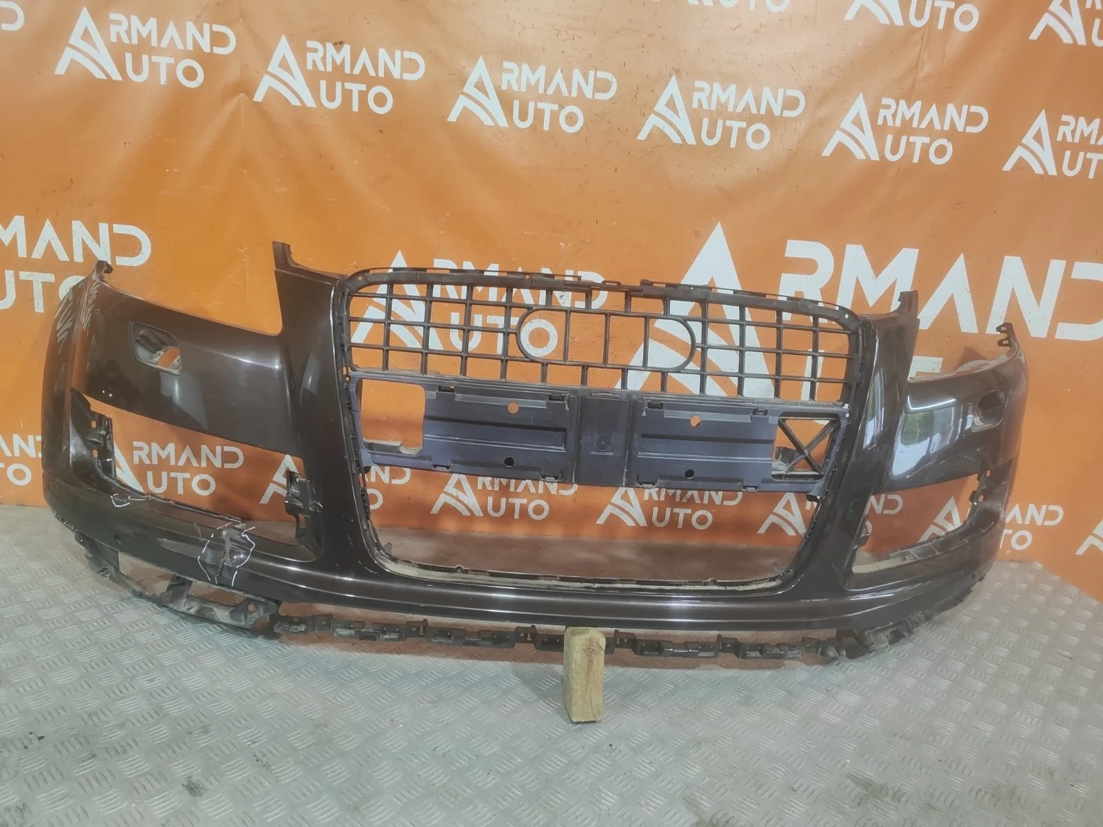 Бампер Audi Q7 2009-2015 4L
