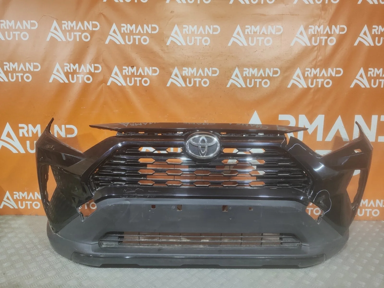 Бампер Toyota RAV4 2018-нв 5 XA50