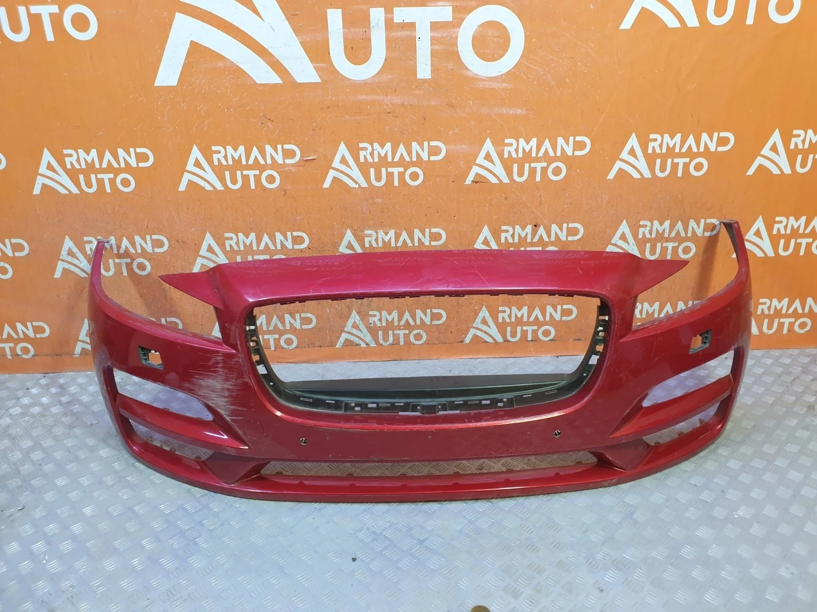 Бампер Jaguar F-PACE 2016-2020