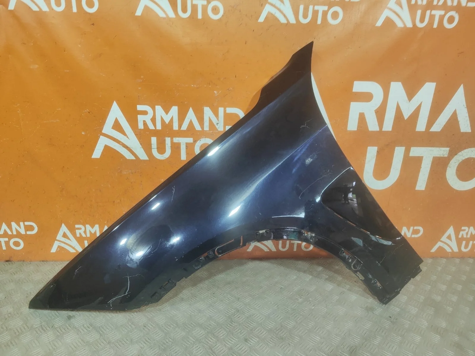 Крыло BMW X5 2013-2018 F15