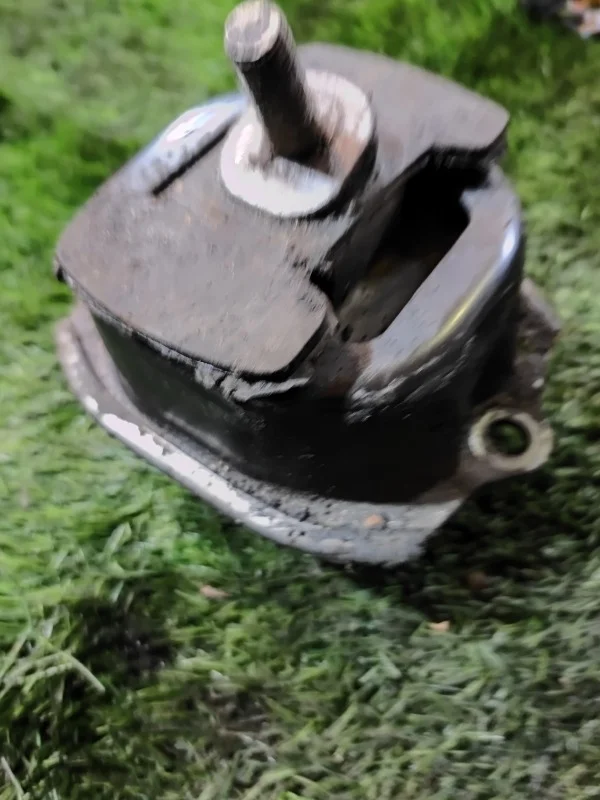 Подушка двигателя BMW X6M 2011 E71