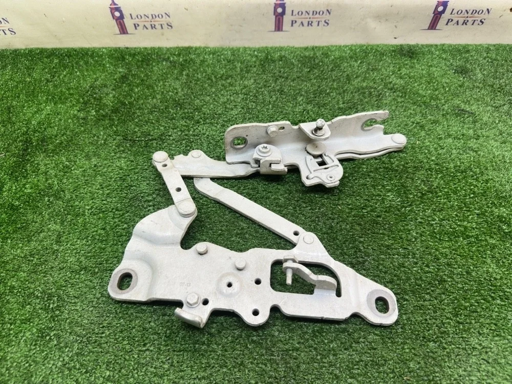 Петля капота BMW F10