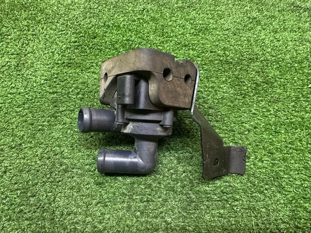 Дополнительная водяная помпа BMW F07