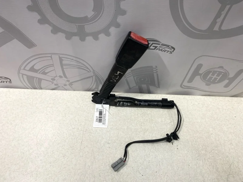 Замок ремня безопасности передний правый BMW 3 2005 E90