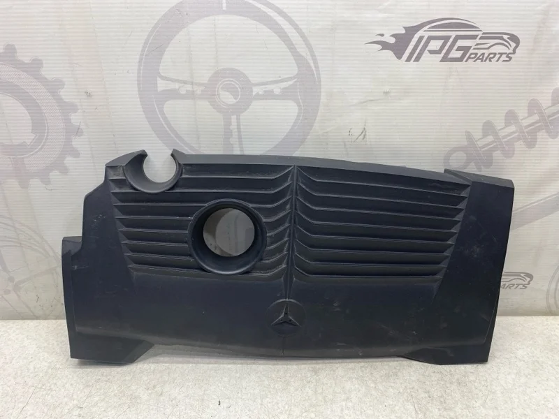 Декоративная крышка двигателя Mercedes-benz 2014 W246