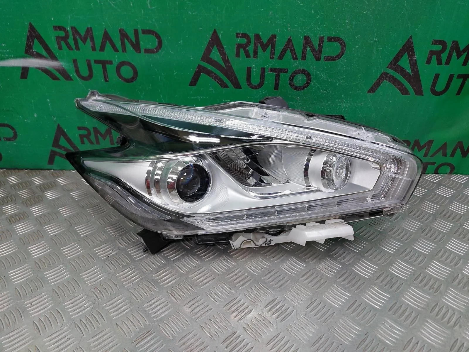 Фара Nissan Murano 2014-нв Z52