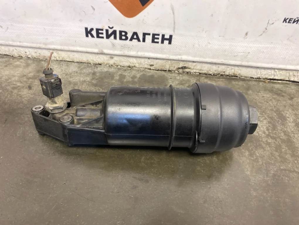 Корпус масляного фильтра Audi Q5 2009 8R