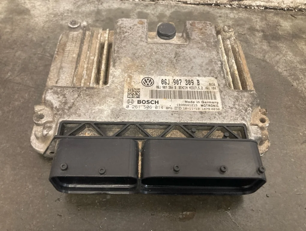 Блок управления двс Volkswagen Passat 2011 B6