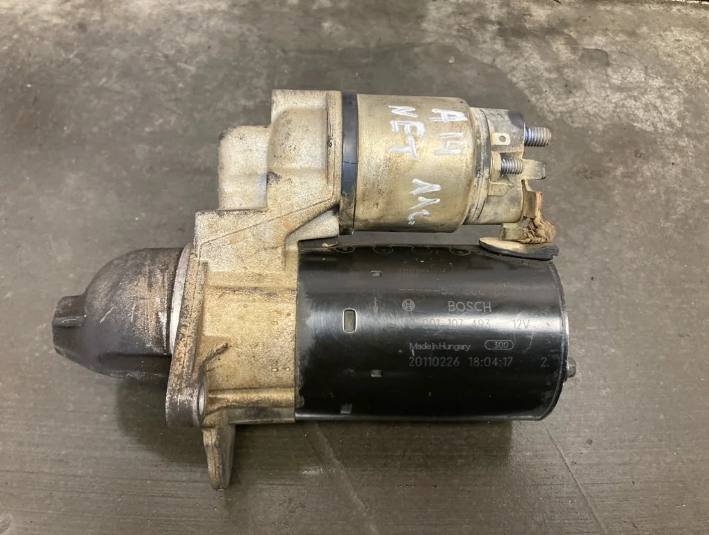 Стартер Opel Astra 2011 J