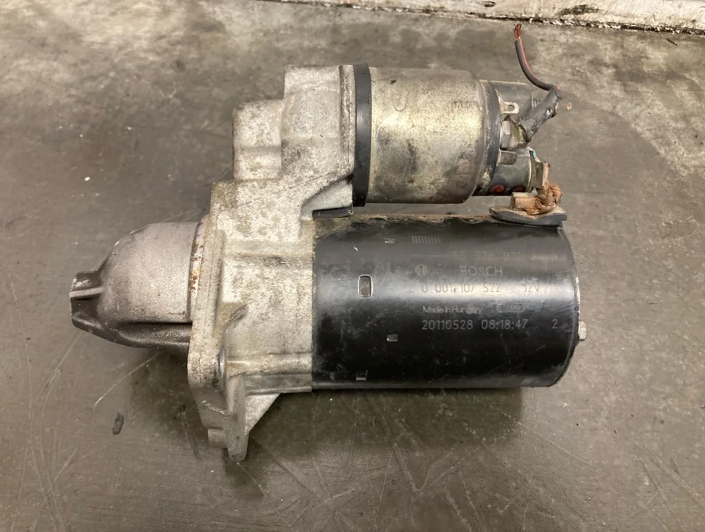 Стартер Opel Astra 2011 J