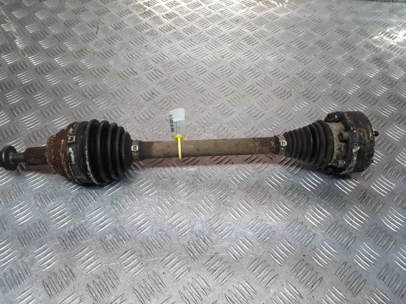 Полуось передняя левая Audi A3