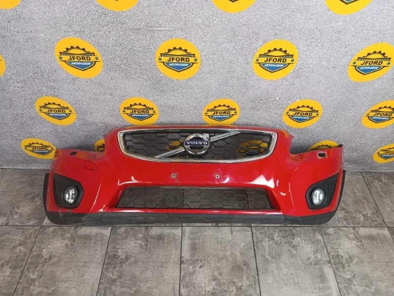 Бампер Volvo C30 2012 MK43