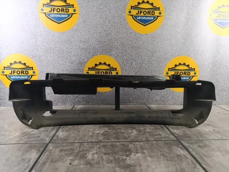 Дефлектор радиатора Volvo C30 2012 MK43