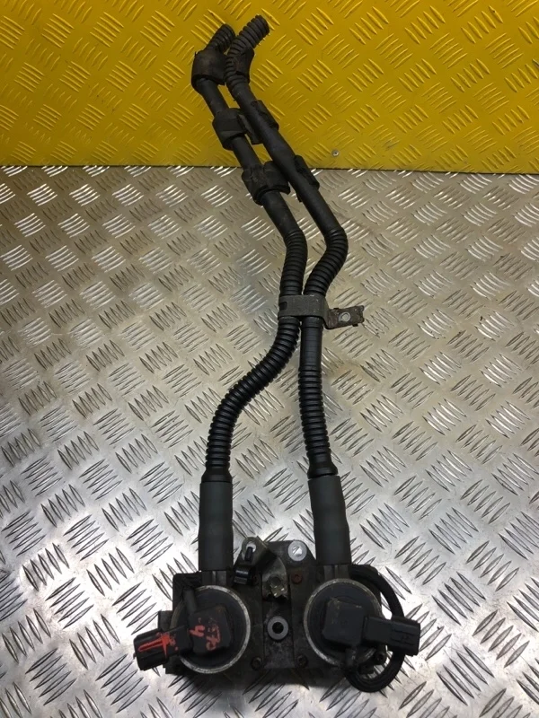 Клапан EGR Lexus Lx 570 (2007-2022) 2010 2570138061 5.7 I 3URFE