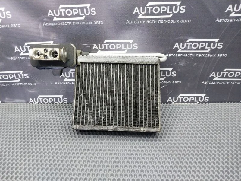 Испаритель кондиционера Ford Focus 2011 1690892 СЕДАН 1.6 PNDA