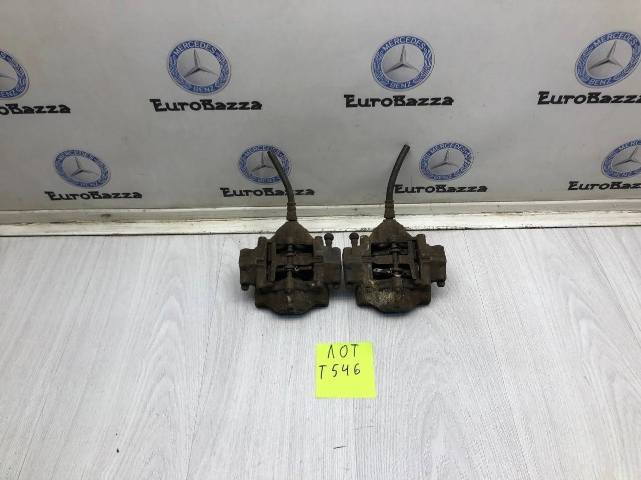 Тормозной суппорт задний Mercedes W203