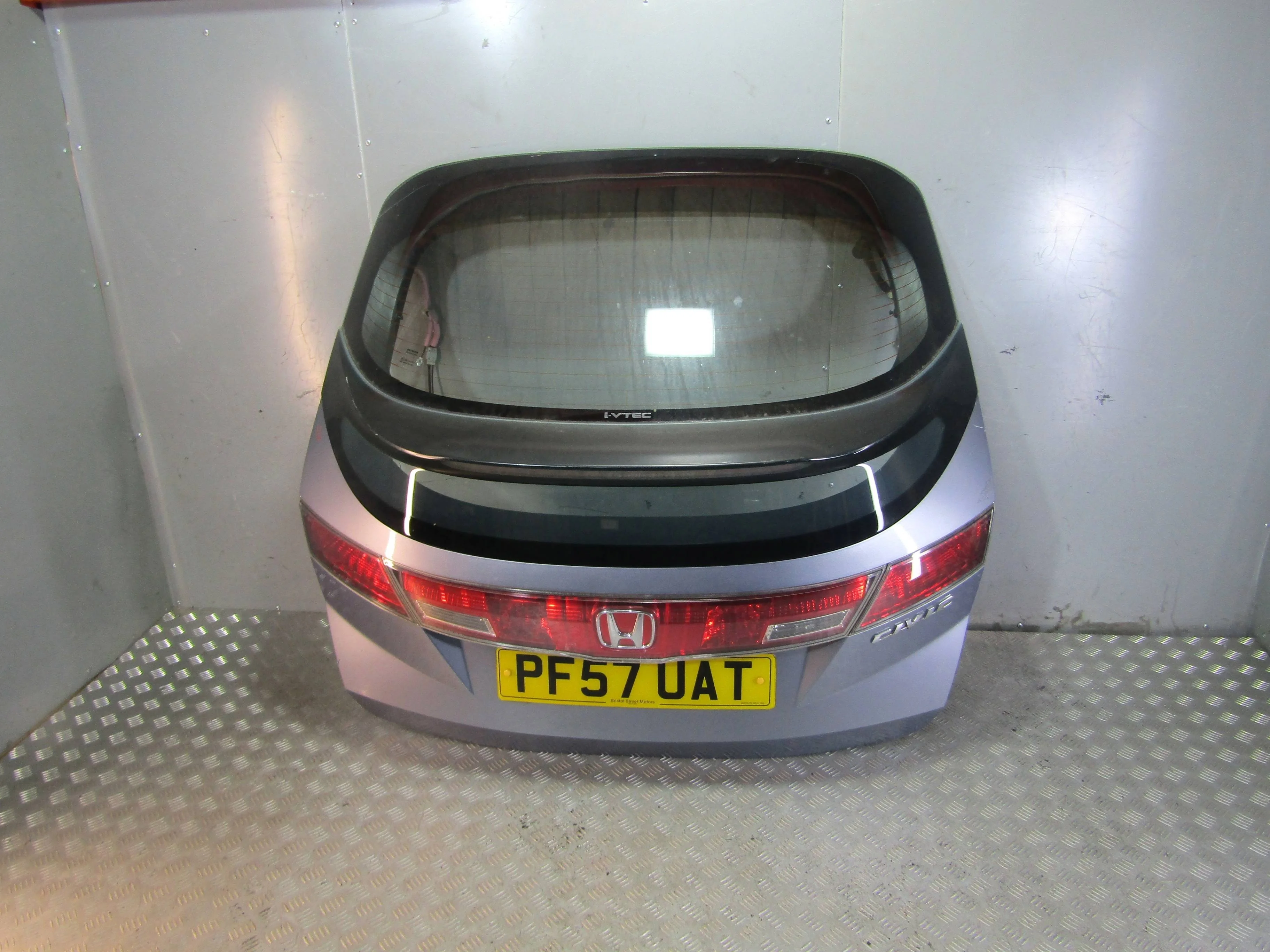 Крышка багажника HONDA Civic VIII (2005—2009)