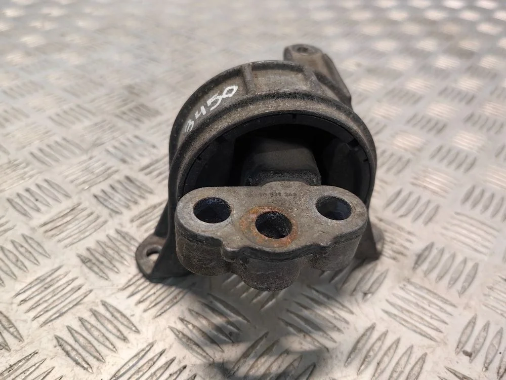 Подушка двигателя правая Opel Astra H