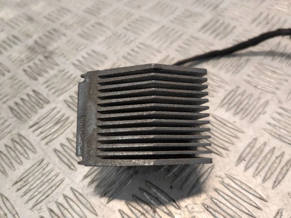 Резистор отопителя Volkswagen Polo V