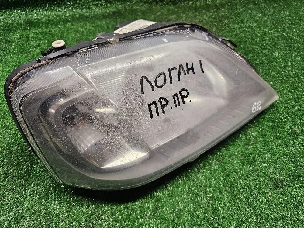 Фара правая Renault Logan С дефектом
