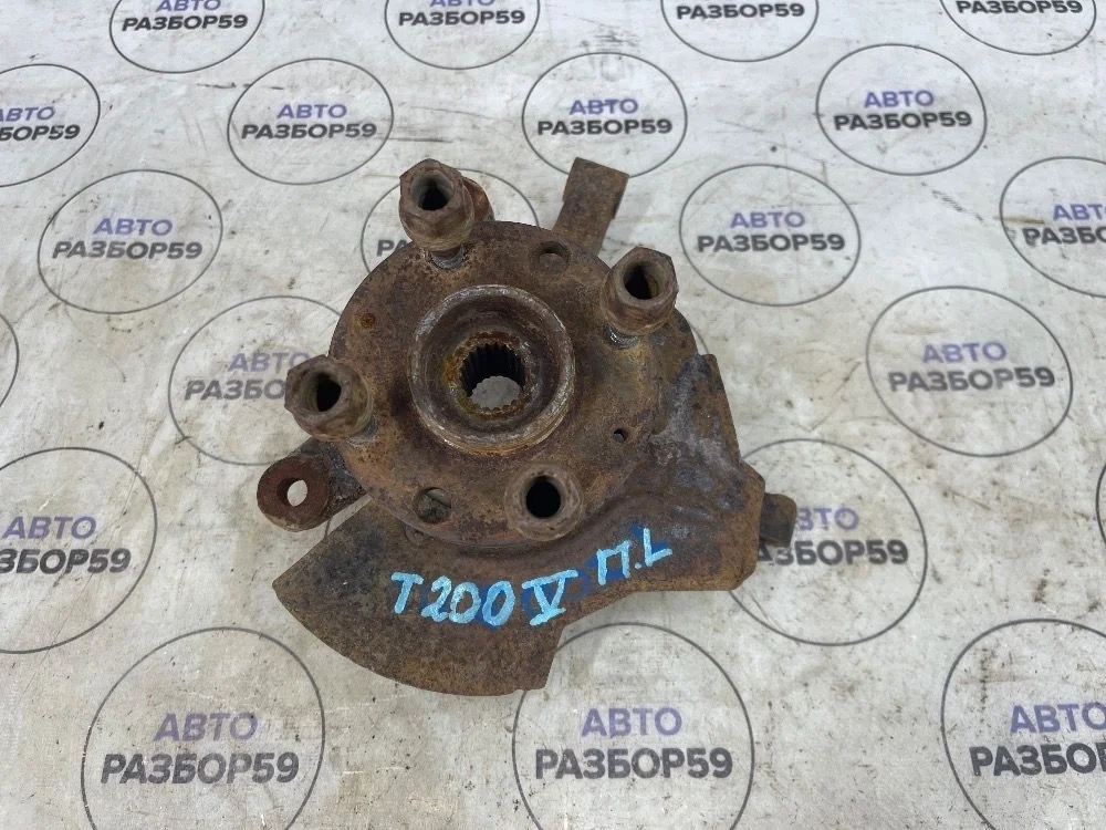 Кулак поворотный передний левый Chevrolet Aveo I (2003—2008)