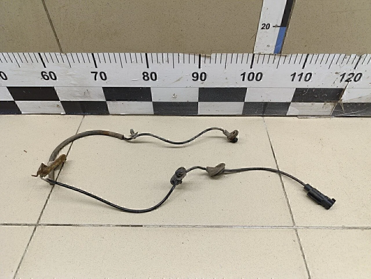 Датчик ABS задний левый ASX 2010-2016