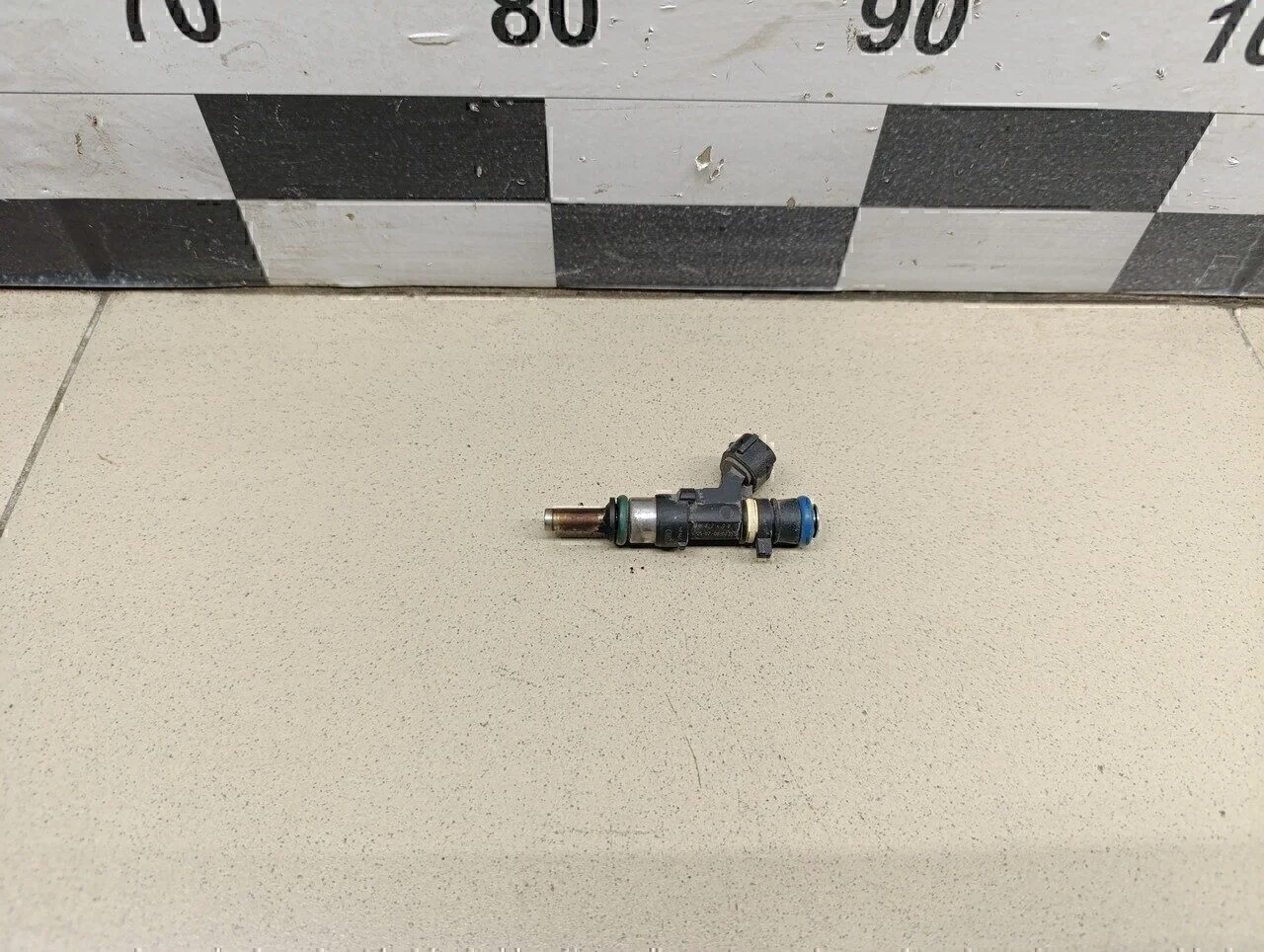 Форсунка инжекторная электрическая ASX 2010-2016