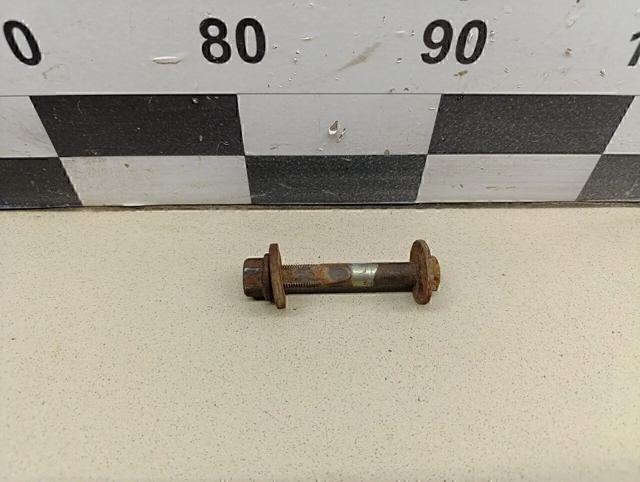 Болт развала задних колес ASX 2010-2016